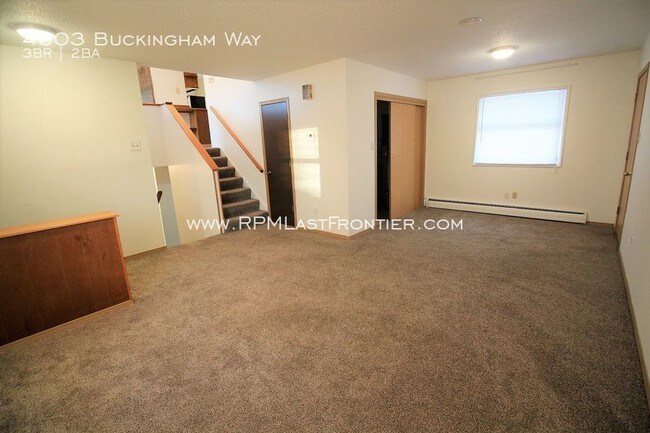 Building Photo - 4803 Buckingham Way