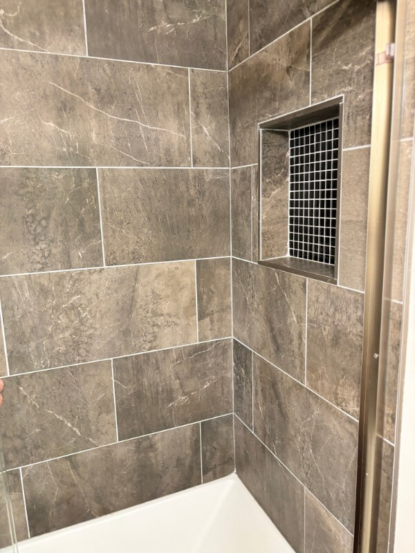 Building Photo - 209 Johnson St