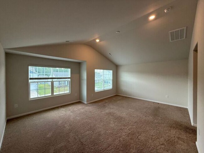 Building Photo - T.R. Lawing Realty Property