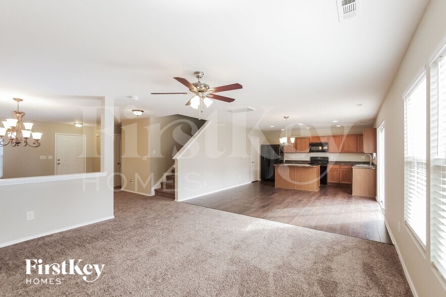 Building Photo - 9835 Rocky Ford Club Rd