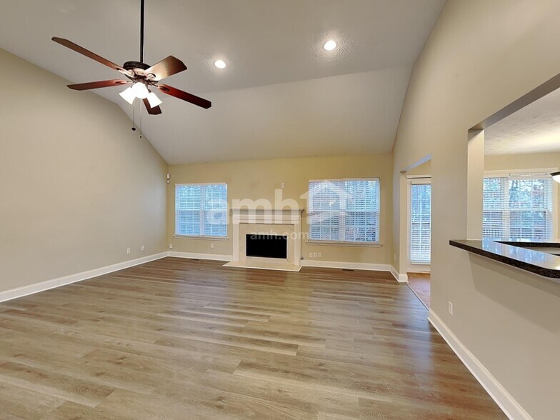 Building Photo - 3641 Auger Trail