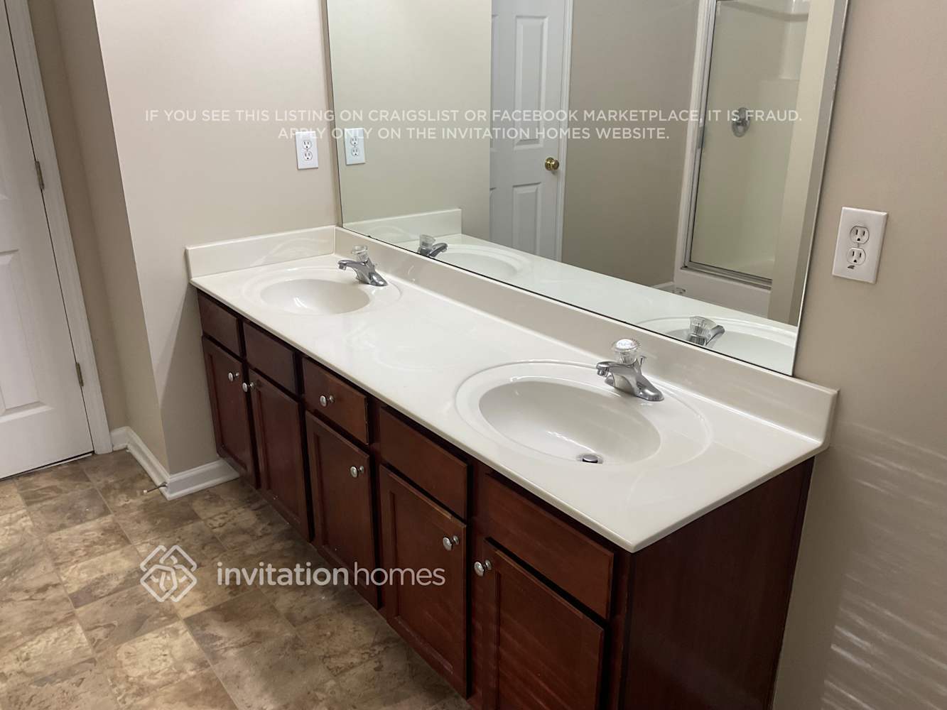 Building Photo - 5411 Skylar Creek Ln NE