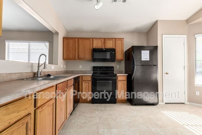 Building Photo - 30169 N Coral Bean Dr