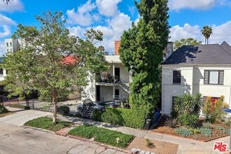 Building Photo - 705 S Gramercy Pl