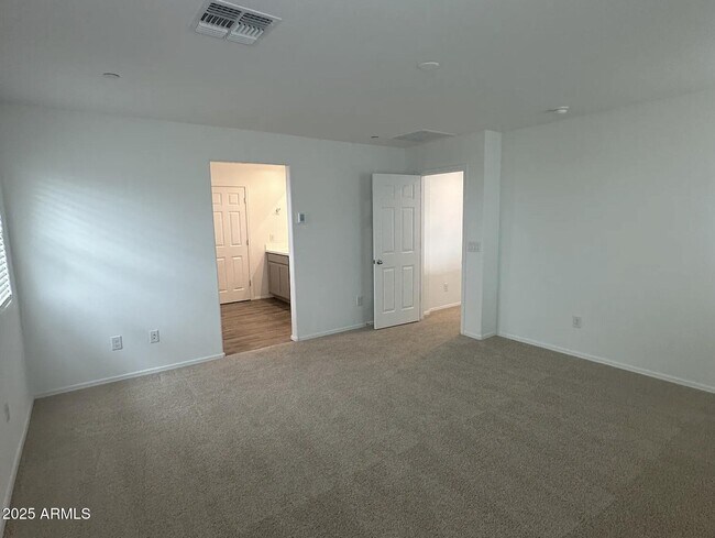 Building Photo - 13287 W Eagle Feather Rd