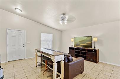 Building Photo - 4-Bedroom with 2 Full Baths in Northeast, El Paso!