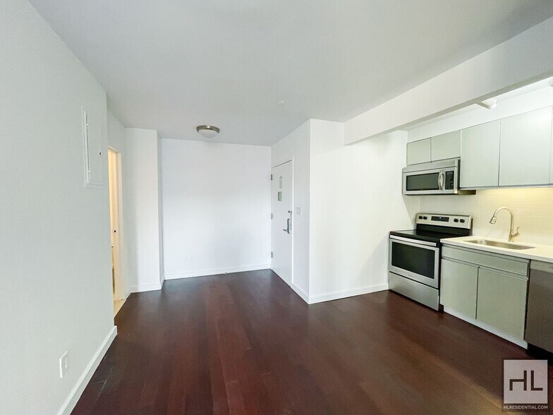 Building Photo - STANHOPE STREET / Spacious Bushwick 1-Bed ...