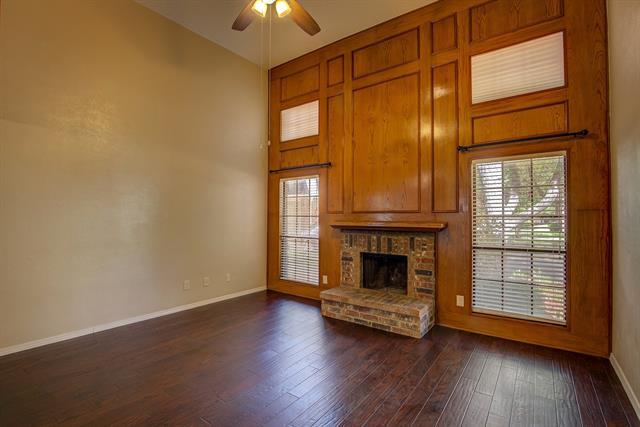 Building Photo - 300 Stoneledge Dr