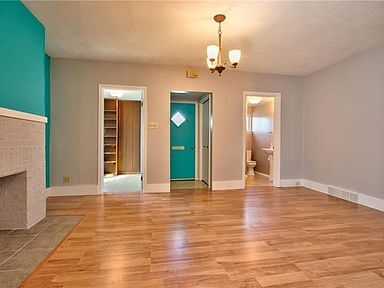 Family Area - 1704 State Ave
