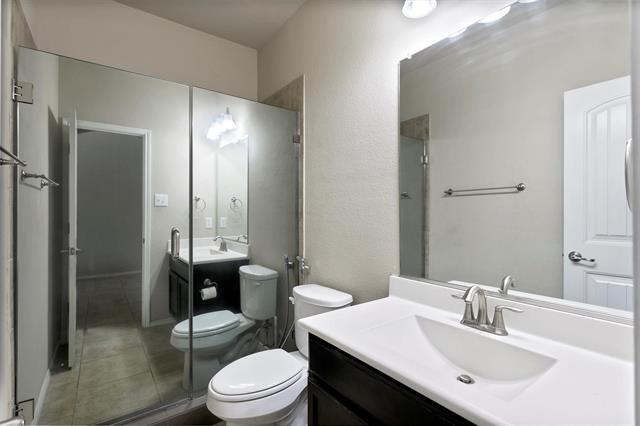 Building Photo - 11824 Kurth Dr