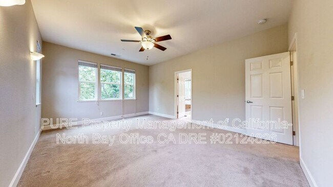 Building Photo - 14600 Jomark Ln