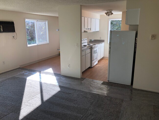 LR, DR, kitchen (similar unit shown) - 11308 E Mission Ave