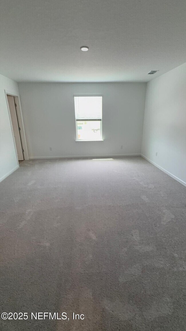 Building Photo - 3970 Silver Hay Ln