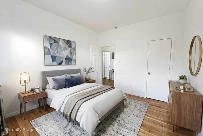 Building Photo - 35 Rock St