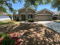 Building Photo - 650 MacKenzie Cir