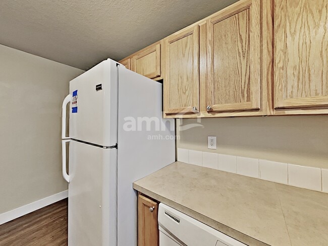 Building Photo - 16989 SW Cashew Way