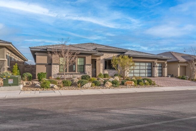 Building Photo - 756 Bruce Moorland St