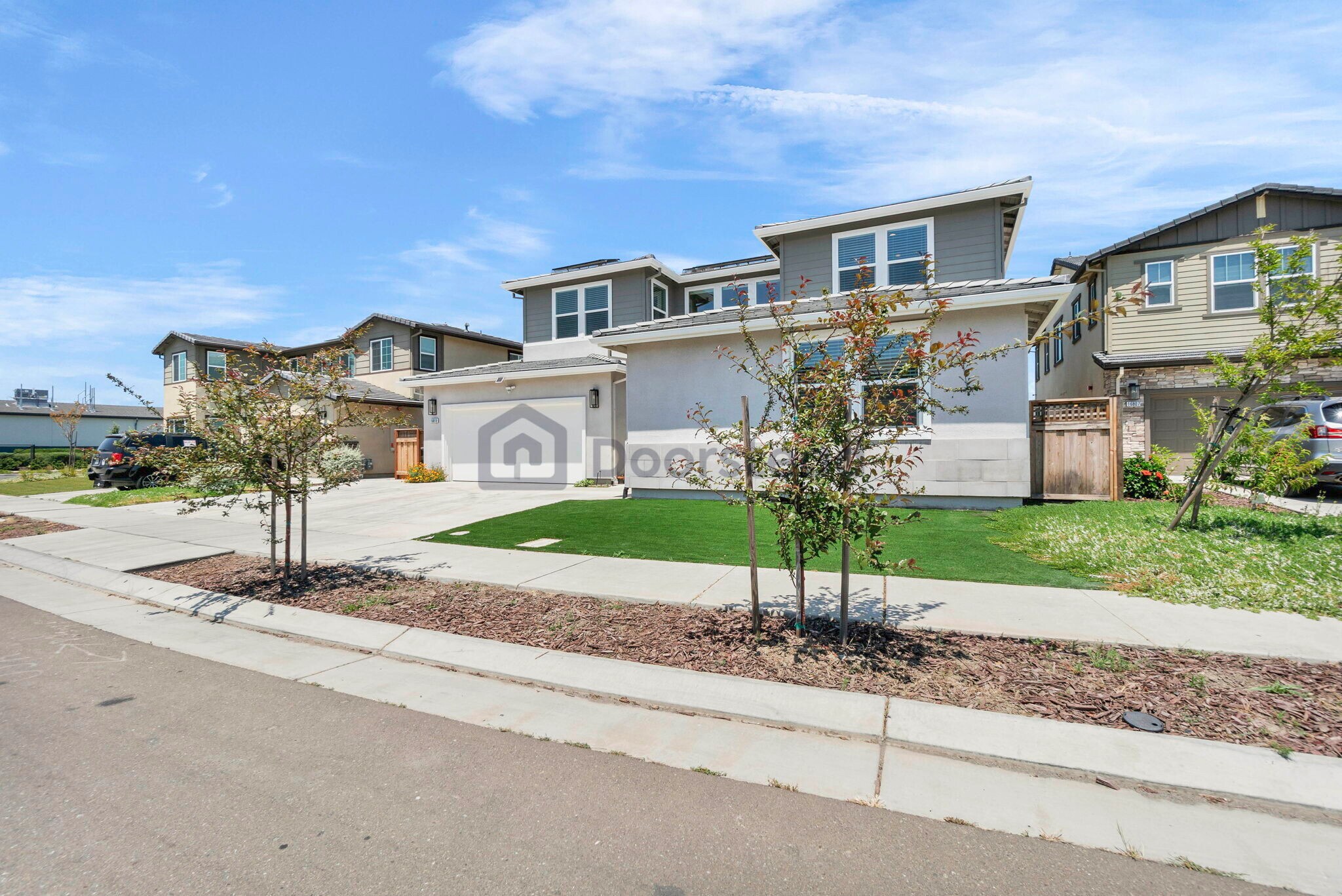 Building Photo - 16819 Karsen Ln