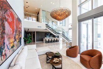 Building Photo - 851 NE 1st Ave