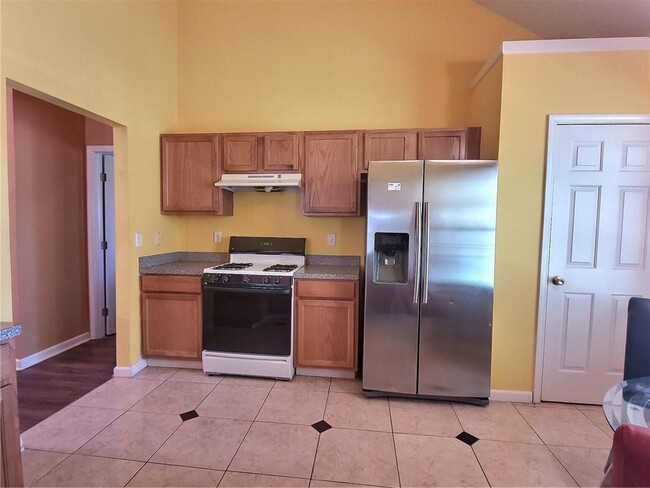 Building Photo - 1734 Spring Hill Cove