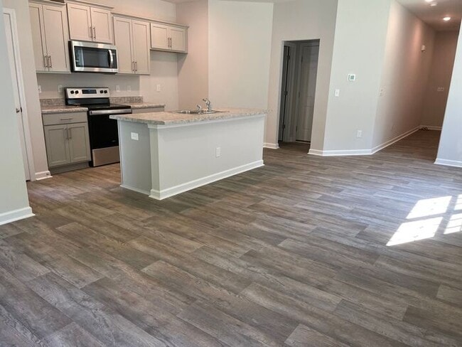 Building Photo - 2130 New Garden Rd