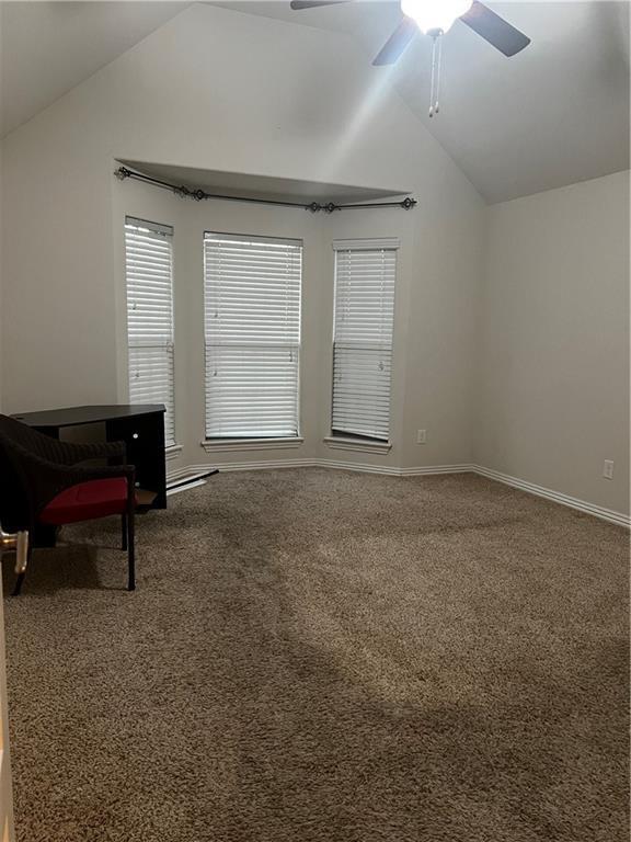 Building Photo - 4103-4103 SW Stonewood Terrace