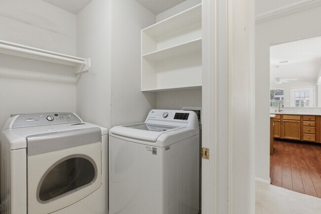 Building Photo - 18014 Still Springs Ct