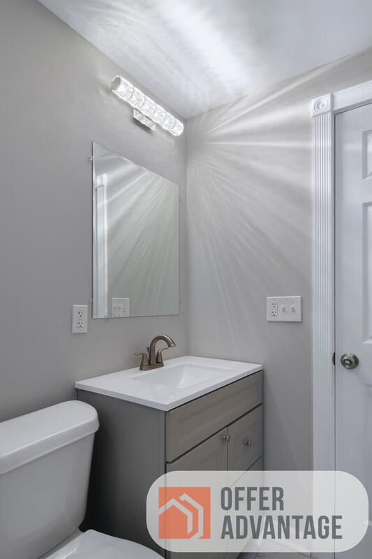 Building Photo - 11 Wellington Rd