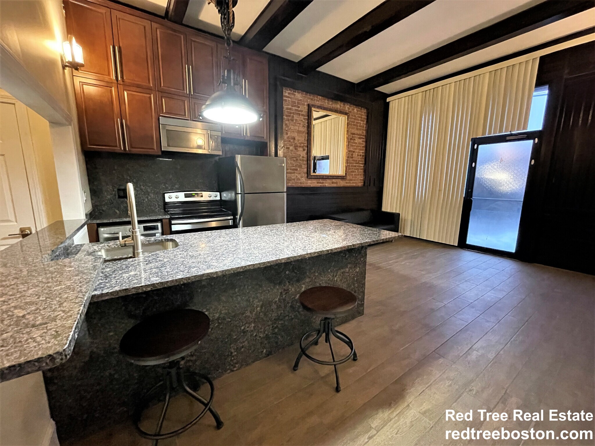 Building Photo - 25 St Marys Ct