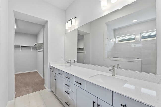 Building Photo - 1338 Lakeside Crk Rd