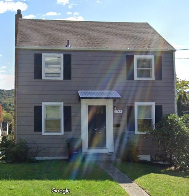 Building Photo - 1745 Pierce St