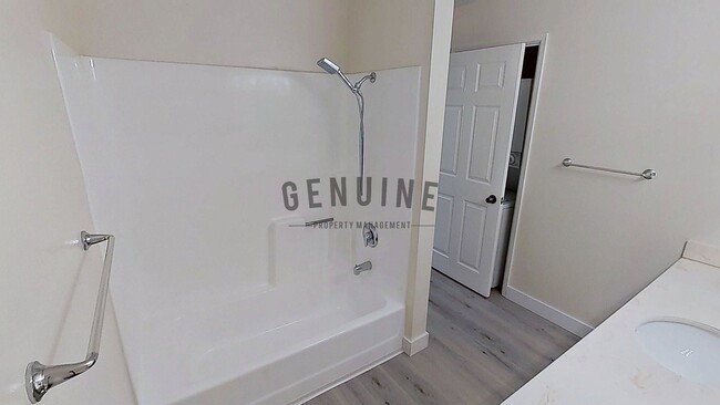 Building Photo - 2 Bedroom ~ Live in the Heart of South Coa...