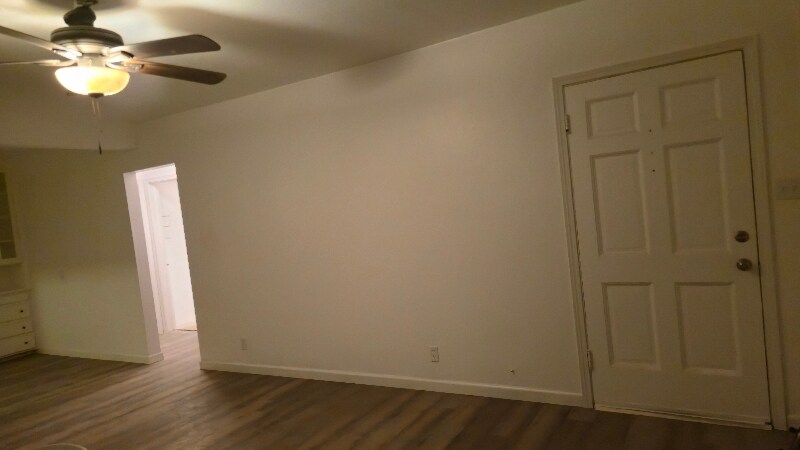 Building Photo - 725 31st St