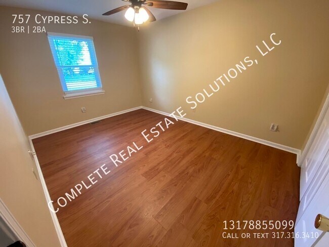 Building Photo - 757 Cypress S