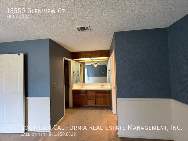 Building Photo - 18550 Glenview Ct