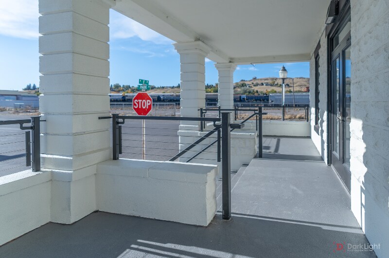 Building Photo - 130 N F St