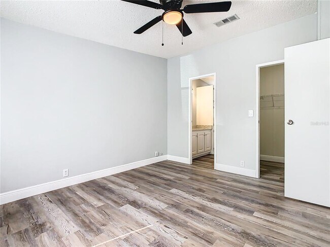 Building Photo - 318 San Pablo Cir