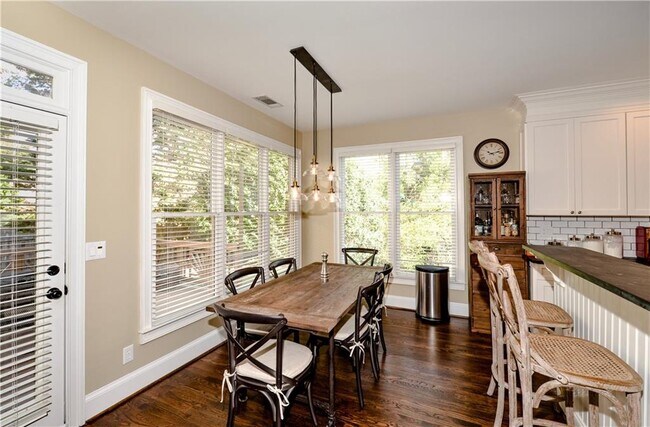 Building Photo - 265 Windsor Gate Cove NE