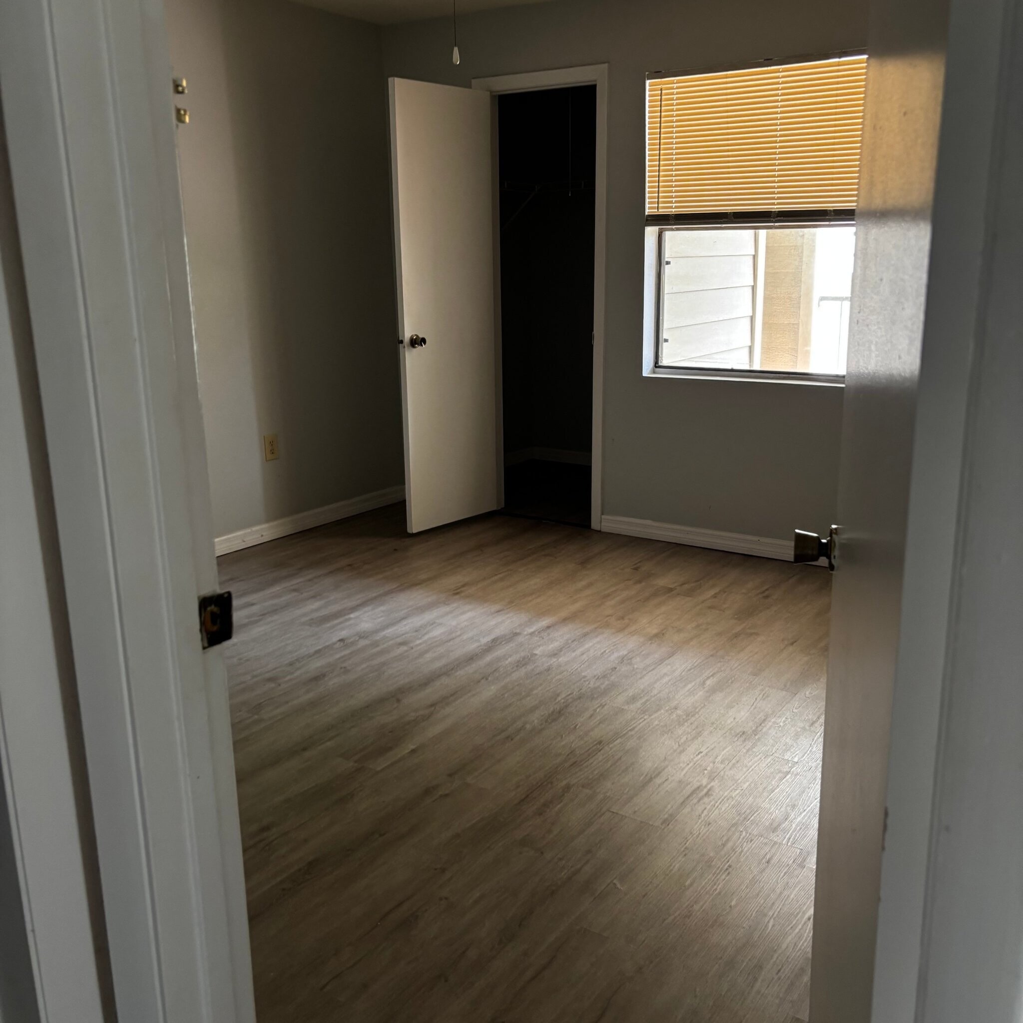 Building Photo - 3036 Parkway Blvd