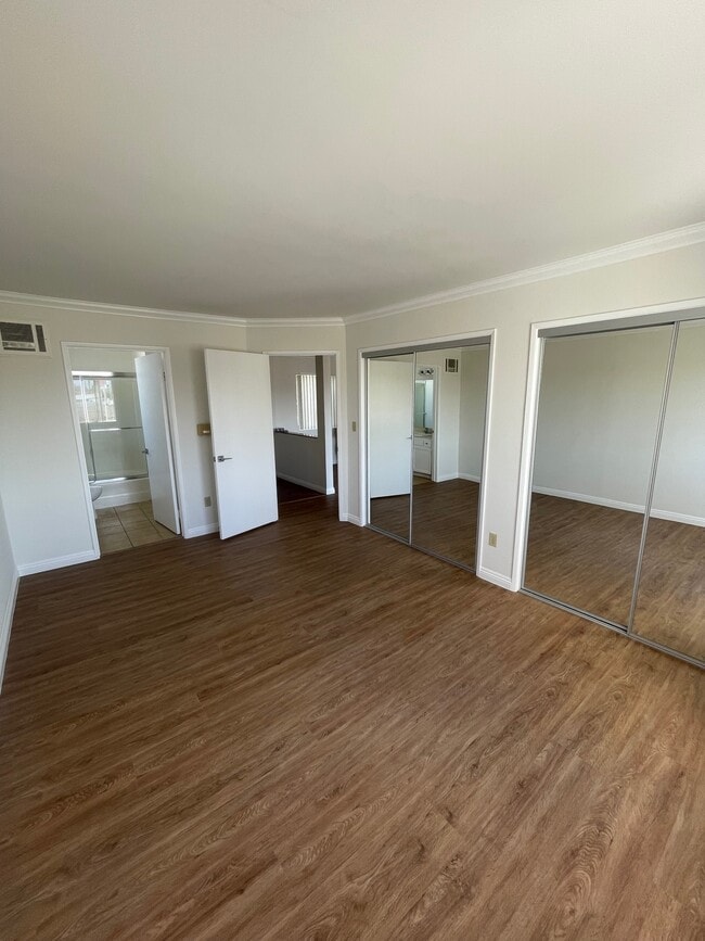 Building Photo - 4230 S Centinela Ave