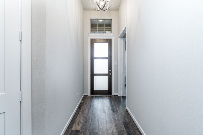 Building Photo - 27054 Golden Knoll Dr