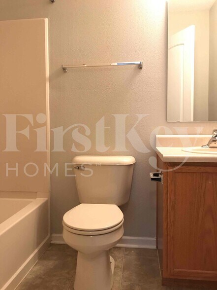 Building Photo - 6318 Cascade Cir