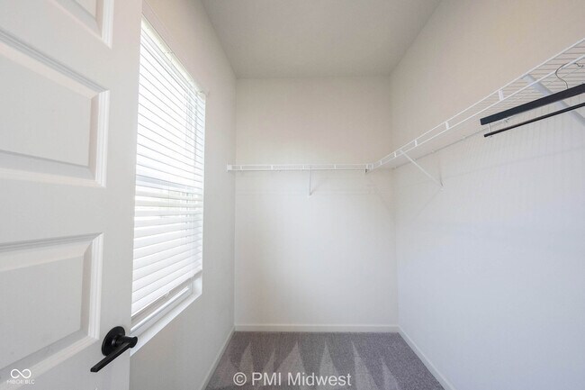 Building Photo - 6809 Blackwater Ln