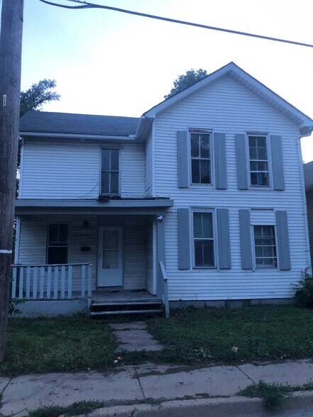 Building Photo - 1911 N Jasper St