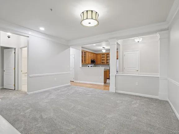 Building Photo - 28 N De Baun Ave