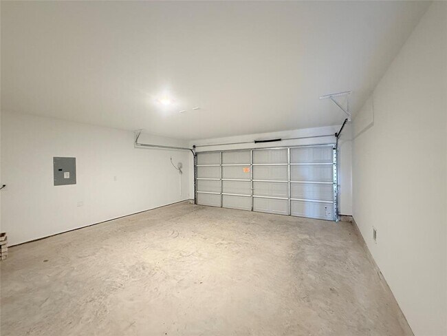 Building Photo - 29035 Great Flatland Trl