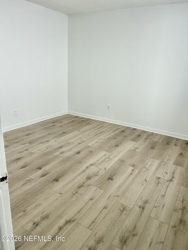 Building Photo - 8357 Century Point Dr N