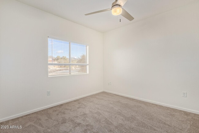 Building Photo - 11375 E Sahuaro Dr