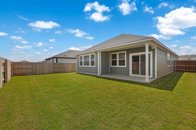 Building Photo - 2415 Ekvall Dr