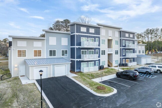 Building Photo - 1659 Legrand Rd